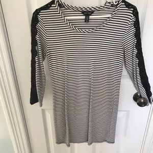 Maternity shirt ALL TOPS 3/20$!